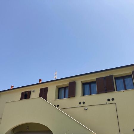 فينتورينا تيرمي Le Corti Del Sole Residence المظهر الخارجي الصورة