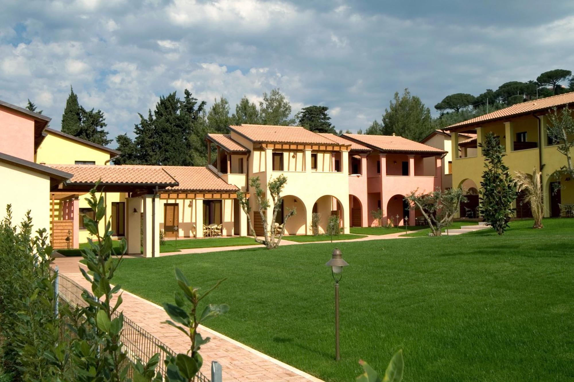 فينتورينا تيرمي Le Corti Del Sole Residence المظهر الخارجي الصورة