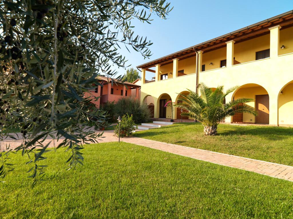 فينتورينا تيرمي Le Corti Del Sole Residence المظهر الخارجي الصورة