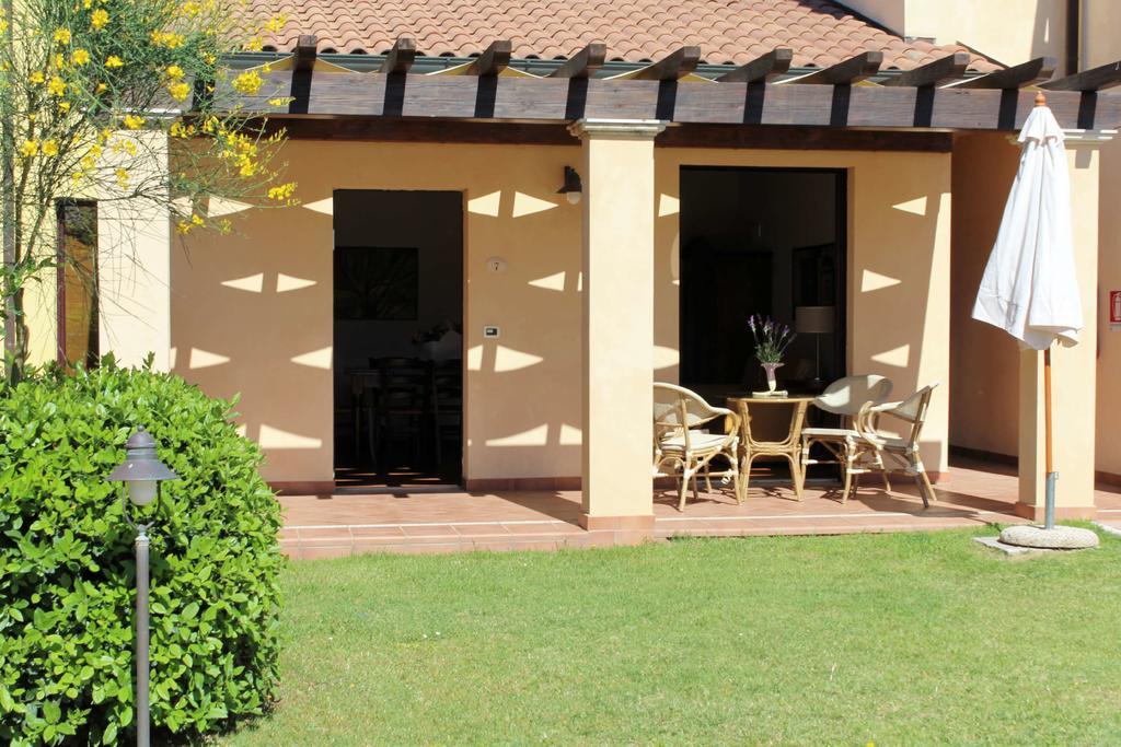 فينتورينا تيرمي Le Corti Del Sole Residence المظهر الخارجي الصورة