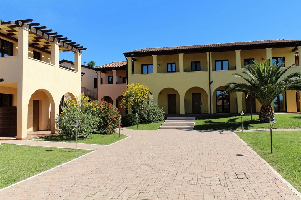 فينتورينا تيرمي Le Corti Del Sole Residence المظهر الخارجي الصورة