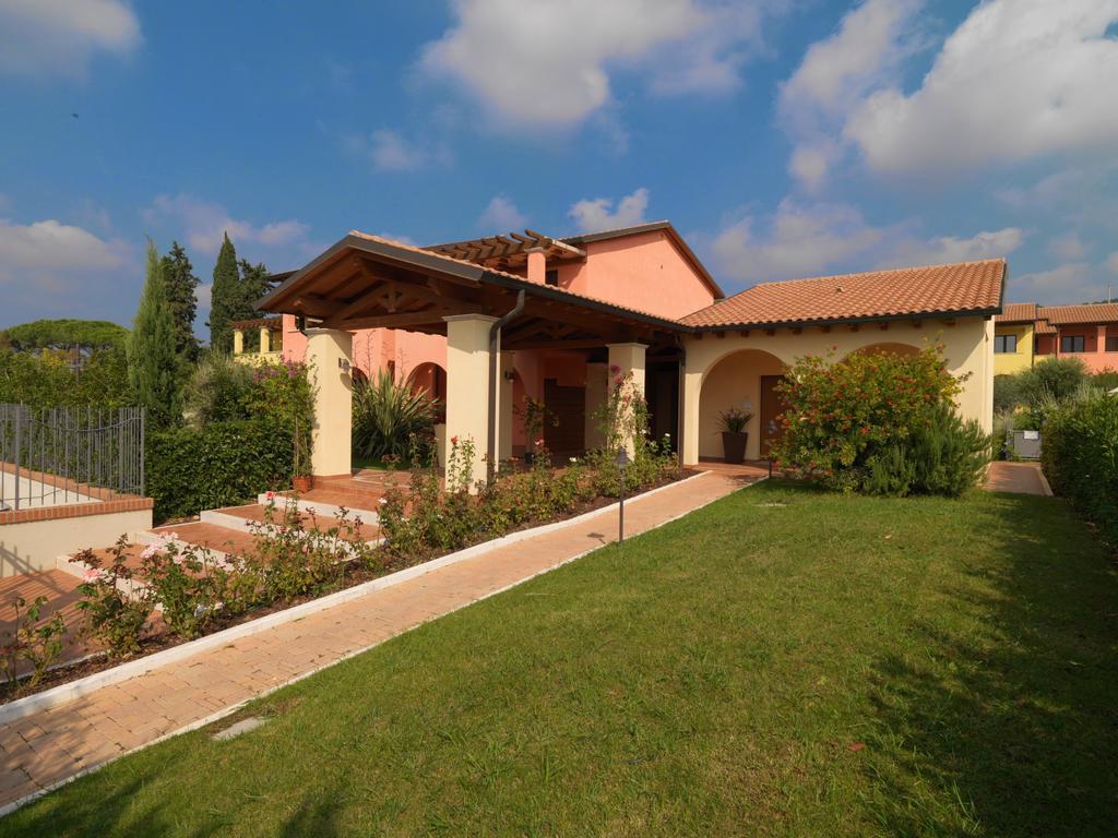 فينتورينا تيرمي Le Corti Del Sole Residence المظهر الخارجي الصورة