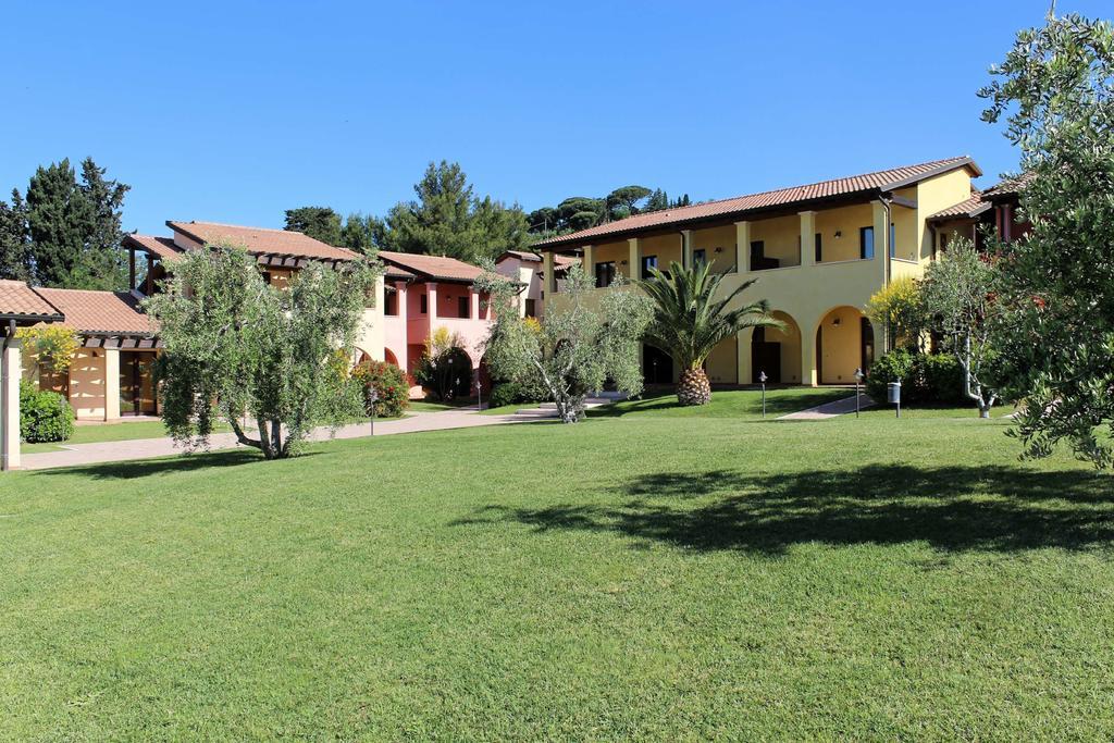فينتورينا تيرمي Le Corti Del Sole Residence المظهر الخارجي الصورة